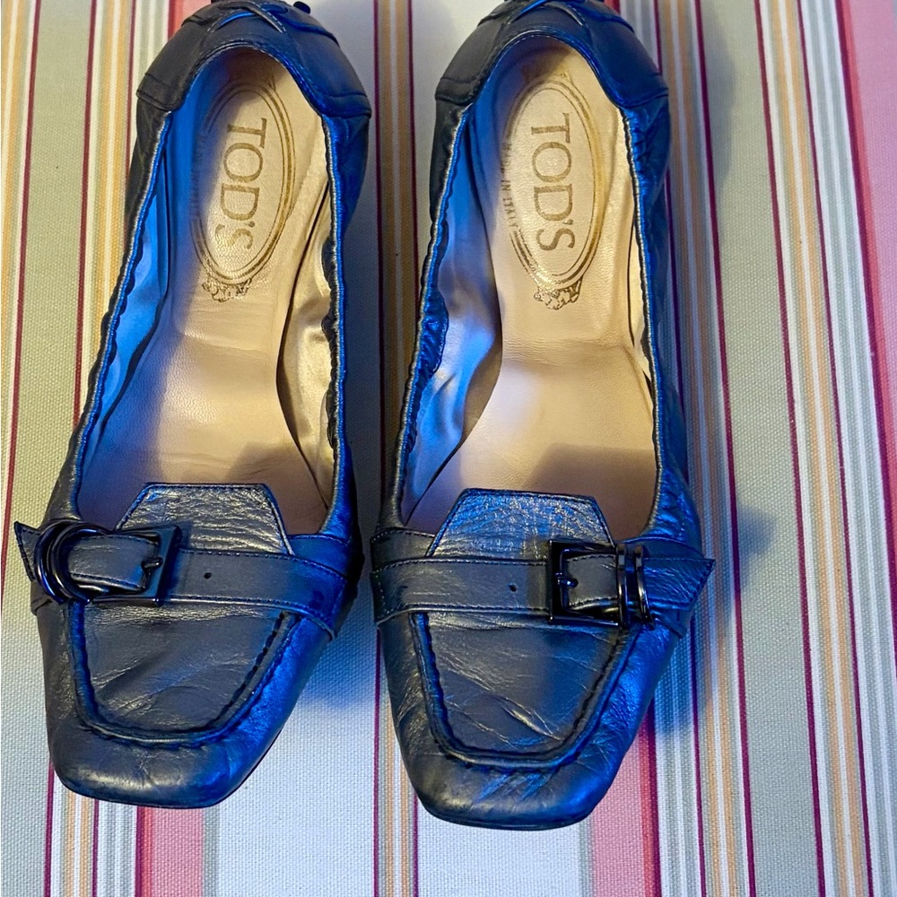 ECU Tod's Leather Buckle Driving Mocs - Pewter